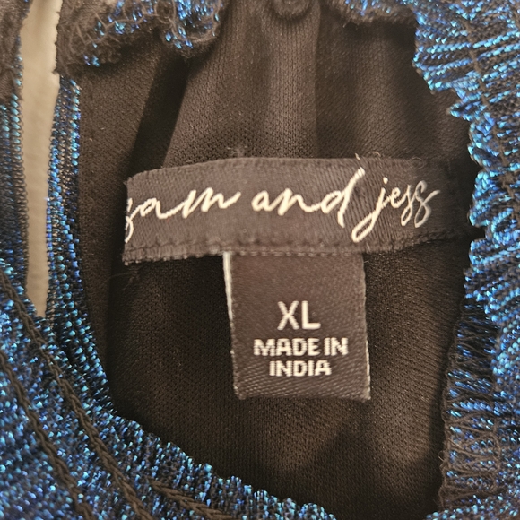 Blue Textured Tiered Mini Dress - Picture 4 of 4